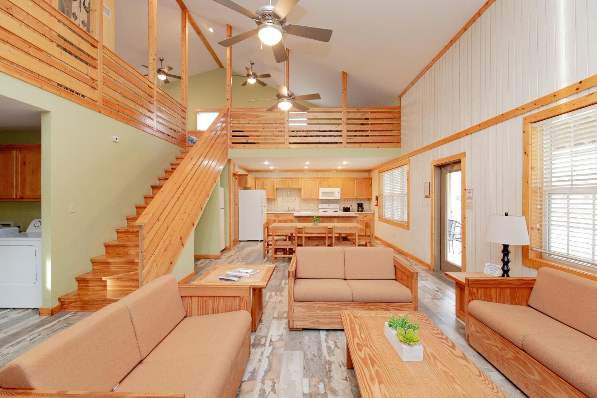 Seven Bluff Cabins Concan Esterno foto